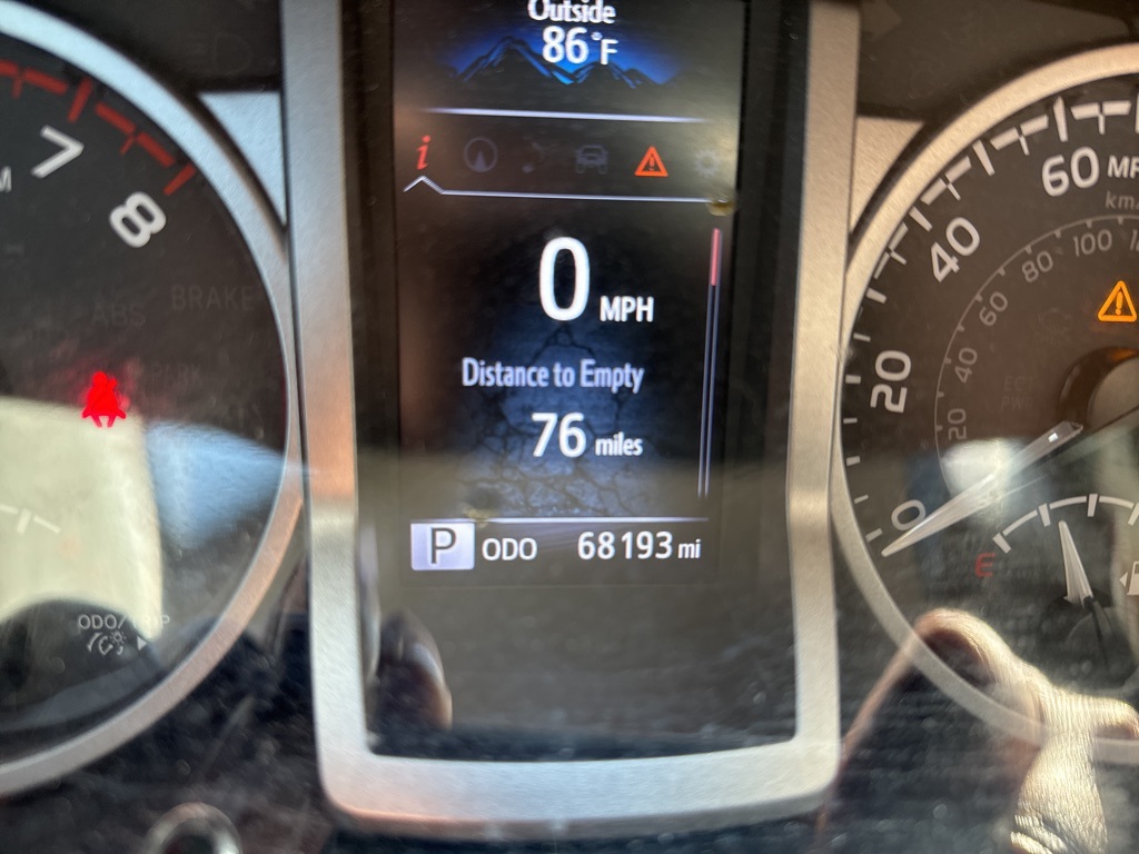 2021 Toyota Tacoma SR5 photo 6