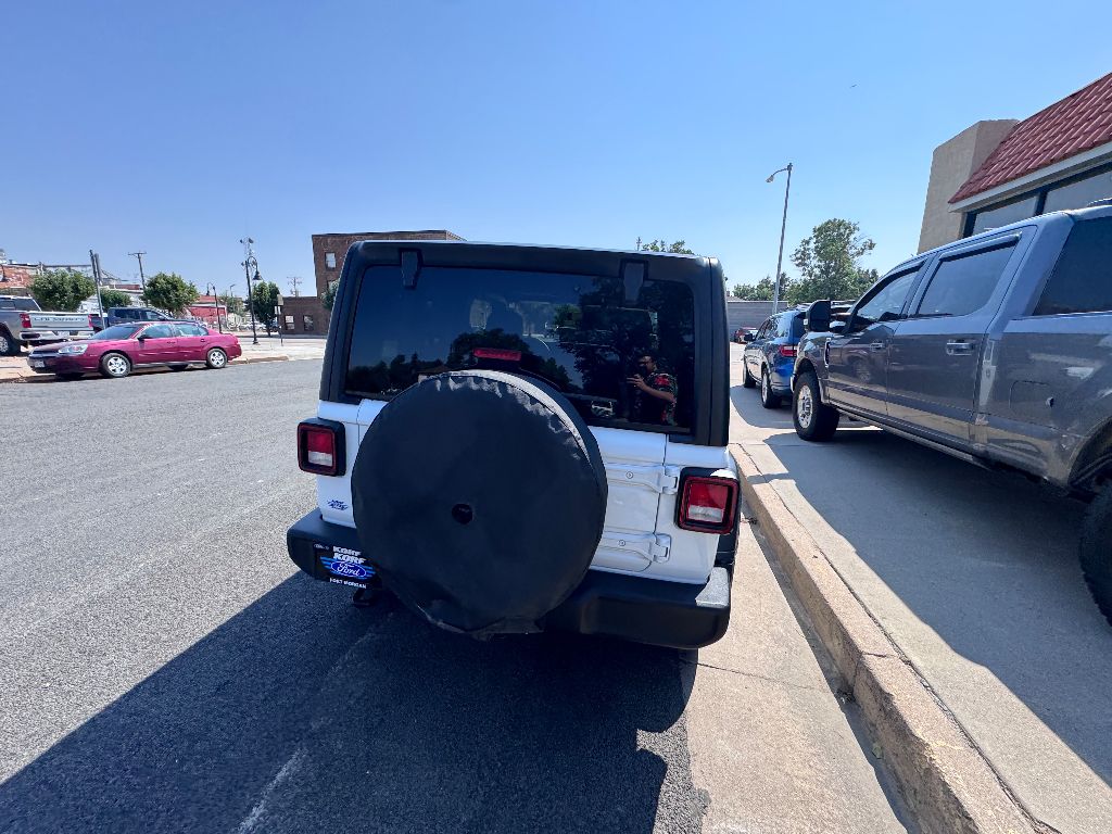 2023 Jeep Wrangler Sport S photo 5