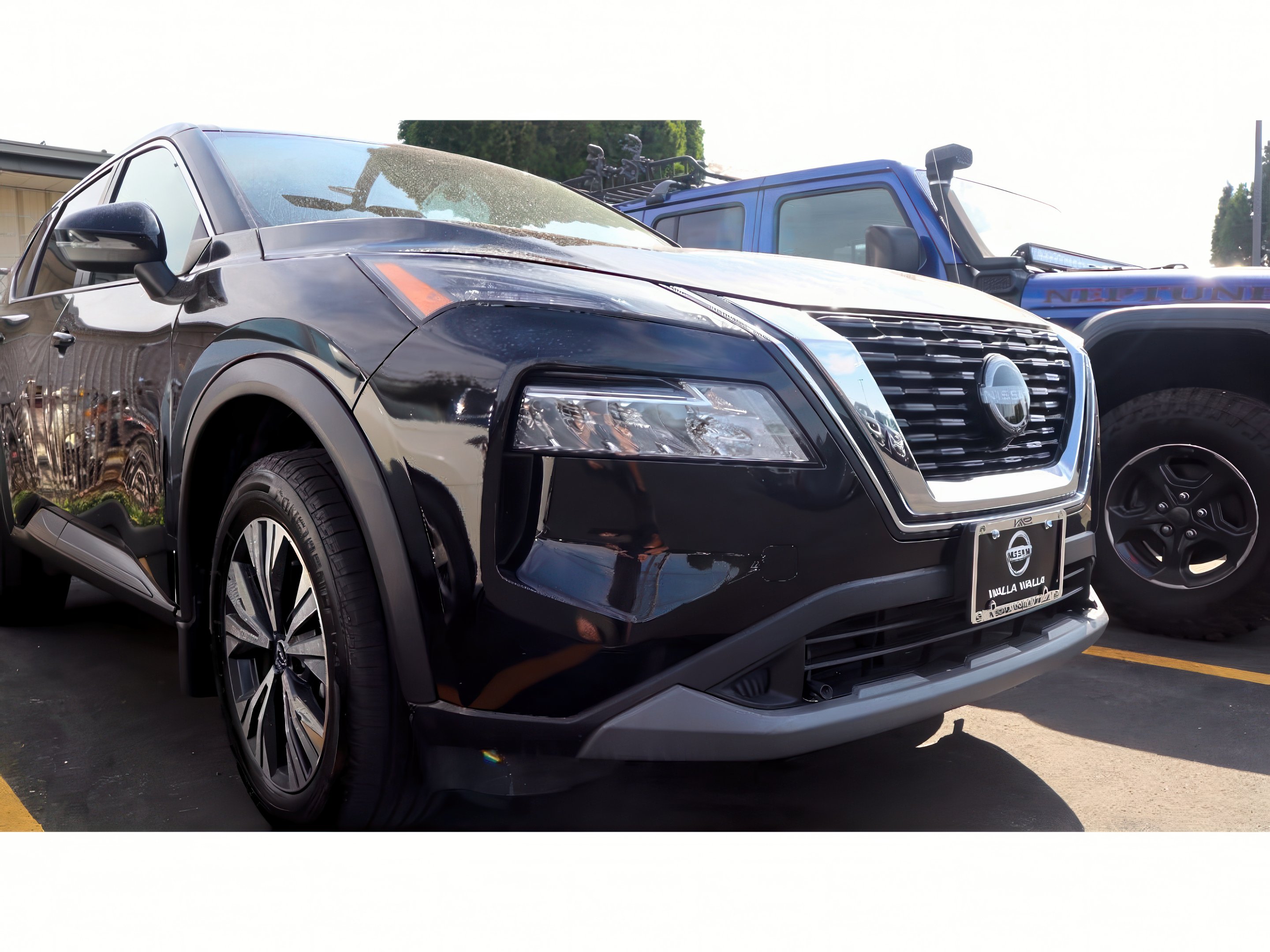 2023 Nissan Rogue SV photo 6