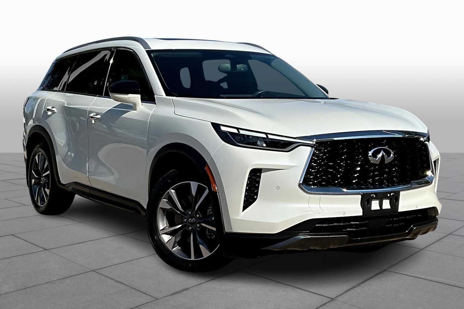 2022 Infiniti QX60 Luxe photo 2