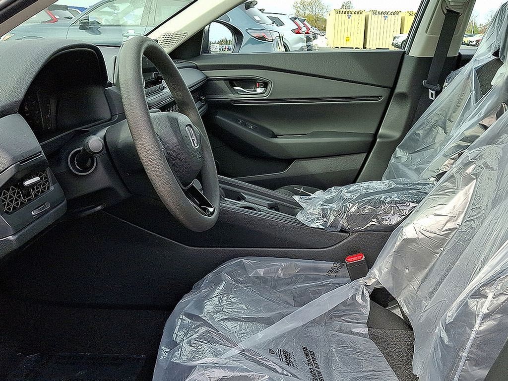 2025 Honda Accord 1.5T SE photo 6