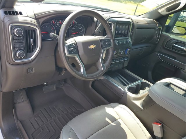 2022 Chevrolet Silverado 2500HD LTZ photo 6