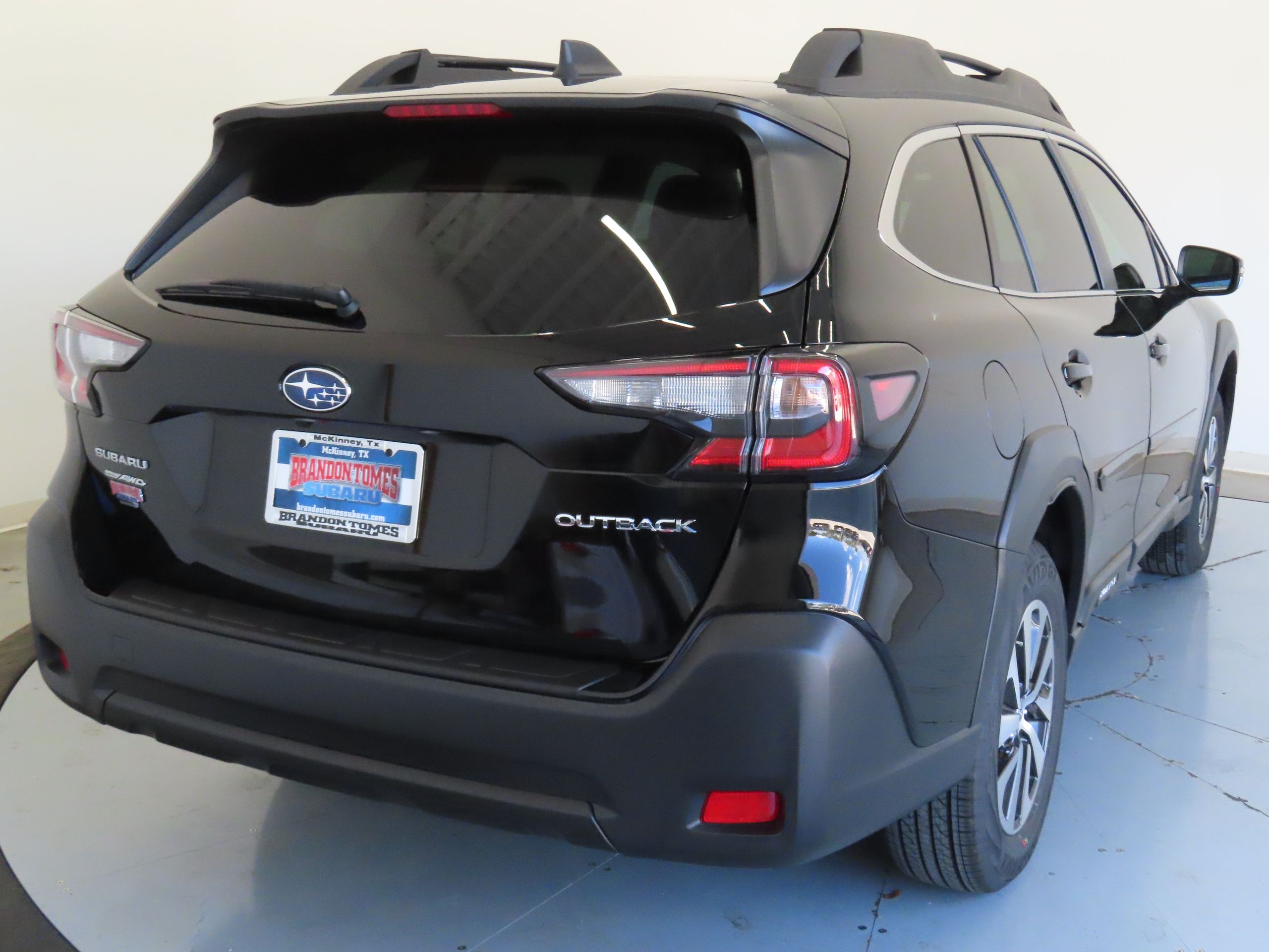 2025 Subaru Outback Premium photo 3