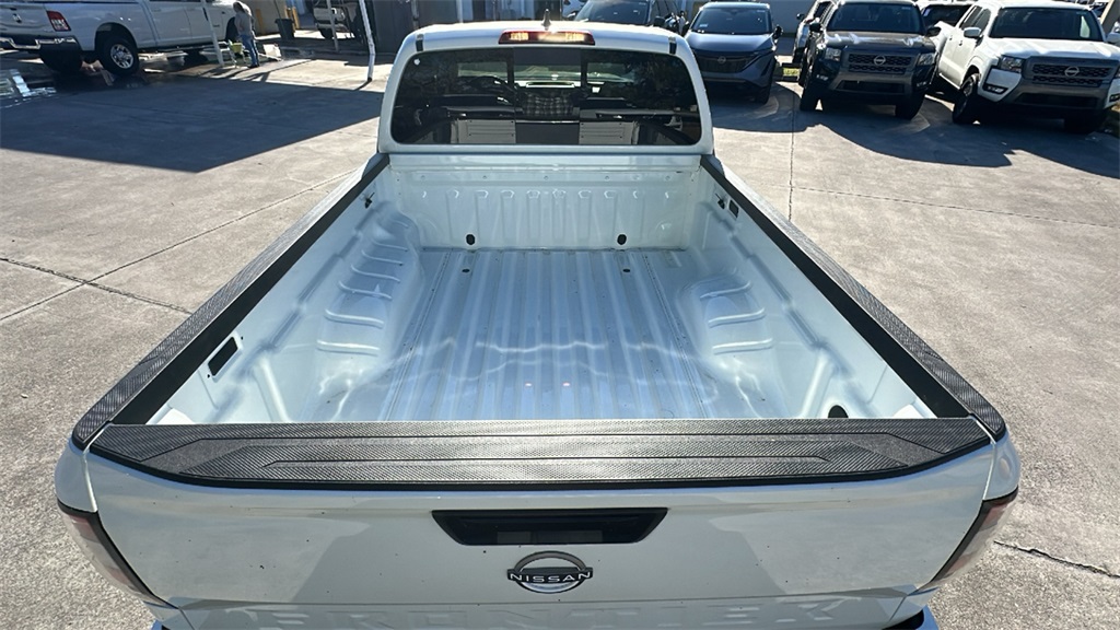 2025 Nissan Frontier King Cab SV photo 27