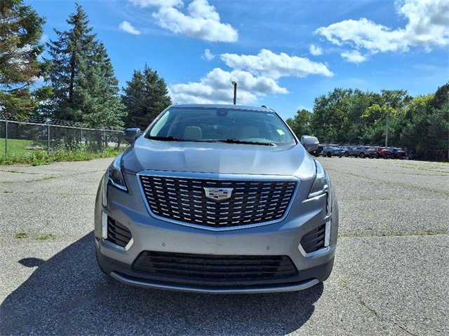2020 Cadillac XT5 Premium Luxury photo 2