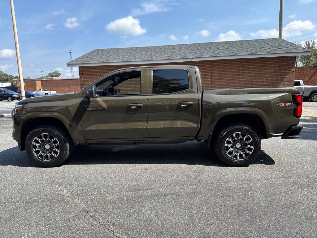 2023 Chevrolet Colorado LT photo 30