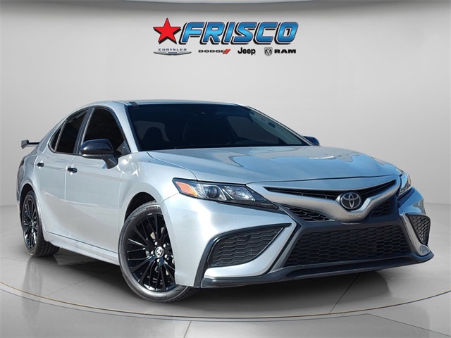 2021 Toyota Camry SE Nightshade's photo