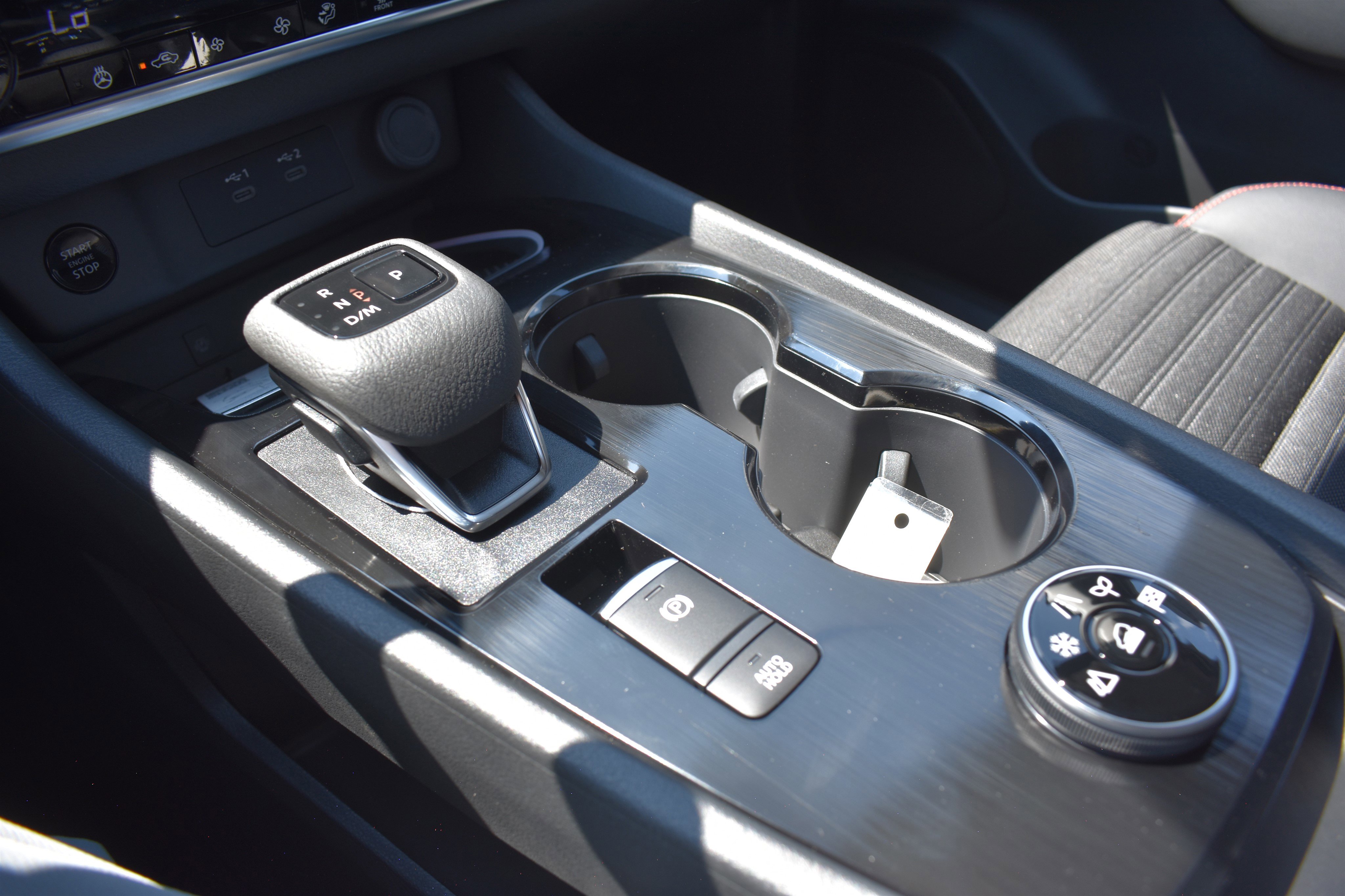 2026 Nissan Rogue SV photo 12