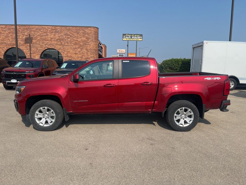 2022 Chevrolet Colorado LT photo 6