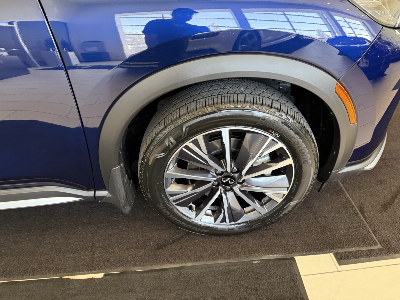 2026 Infiniti QX60 Luxe photo 10