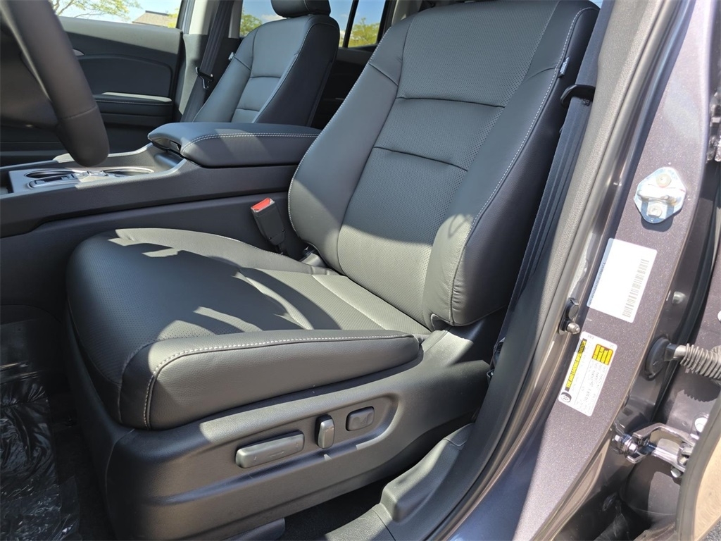 2025 Honda Ridgeline RTL photo 23