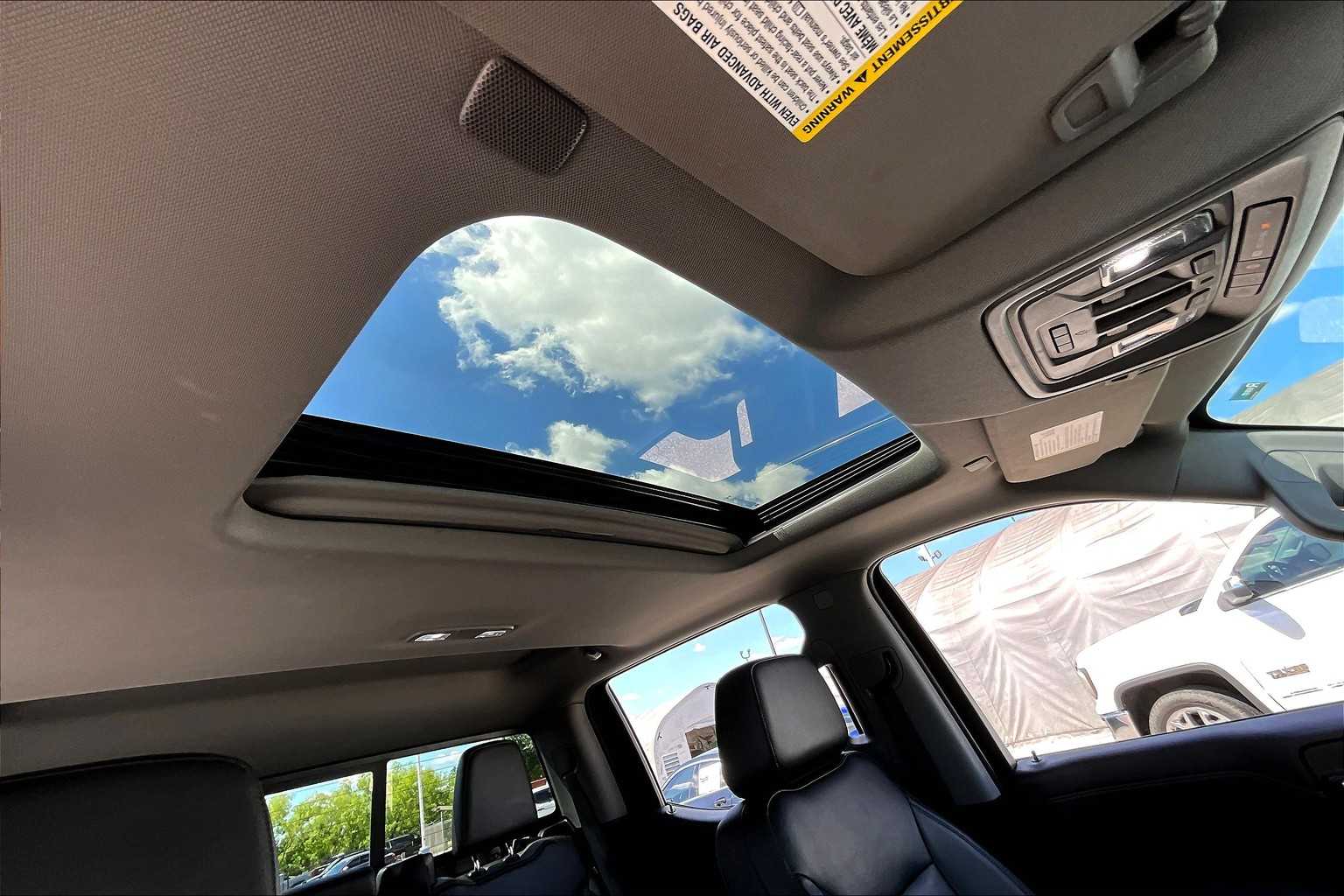 2019 Gmc Sierra 1500 SLT photo 12