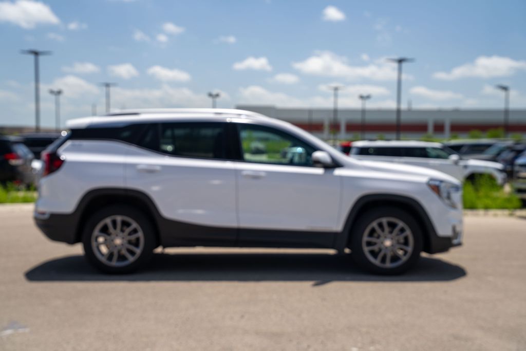 2022 Gmc Terrain SLT photo 8