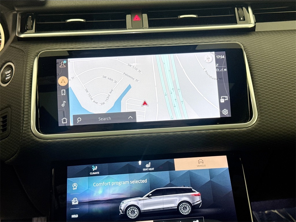2022 Land Rover Range Rover Velar S photo 13
