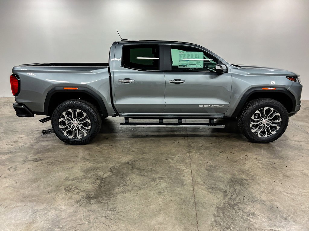 New 2024 GMC Canyon Denali Crew Cab in Chippewa Falls 241604
