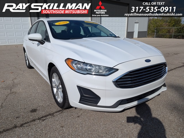 2020 Ford Fusion SE photo 3