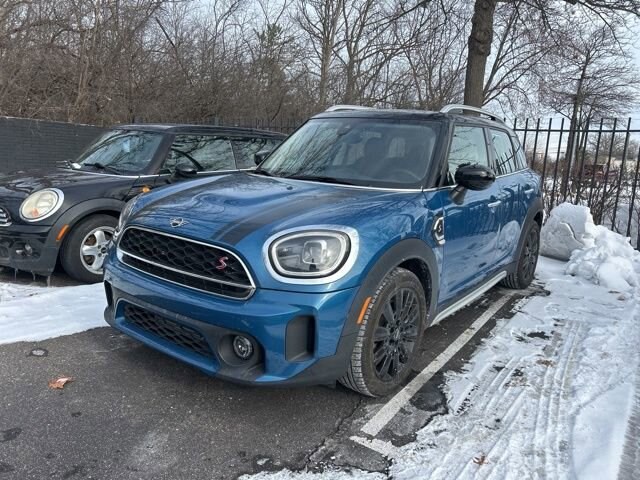 2023 MINI Countryman S's photo