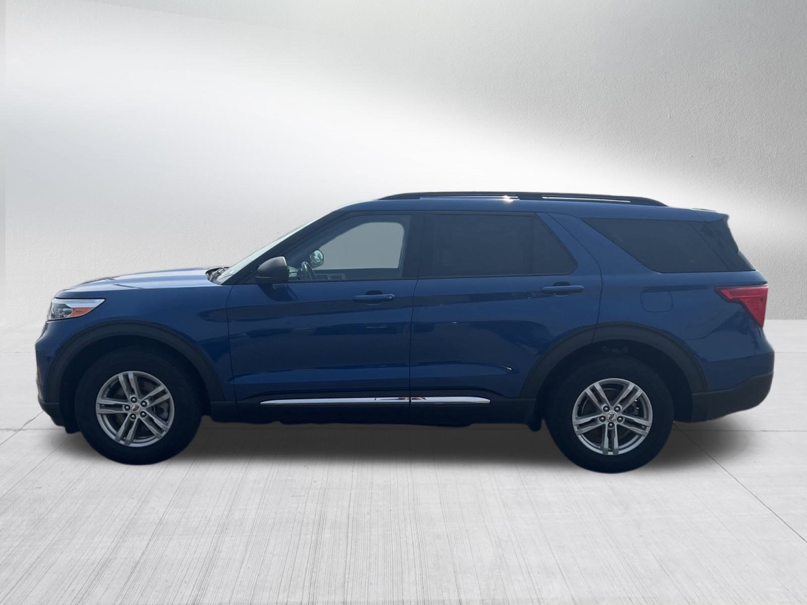 2021 Ford Explorer XLT photo 4