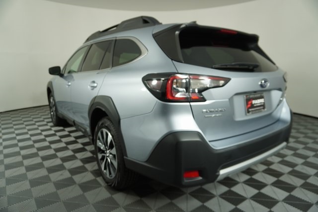 2024 Subaru Outback Limited photo 3