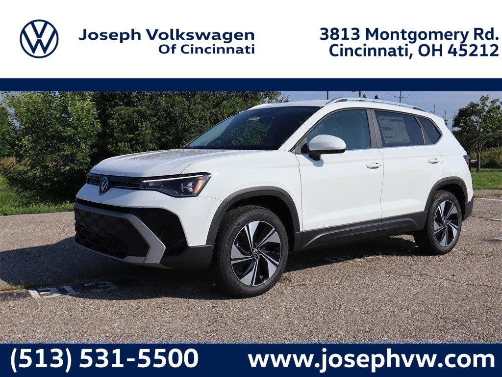 2025 Volkswagen Taos SE's photo