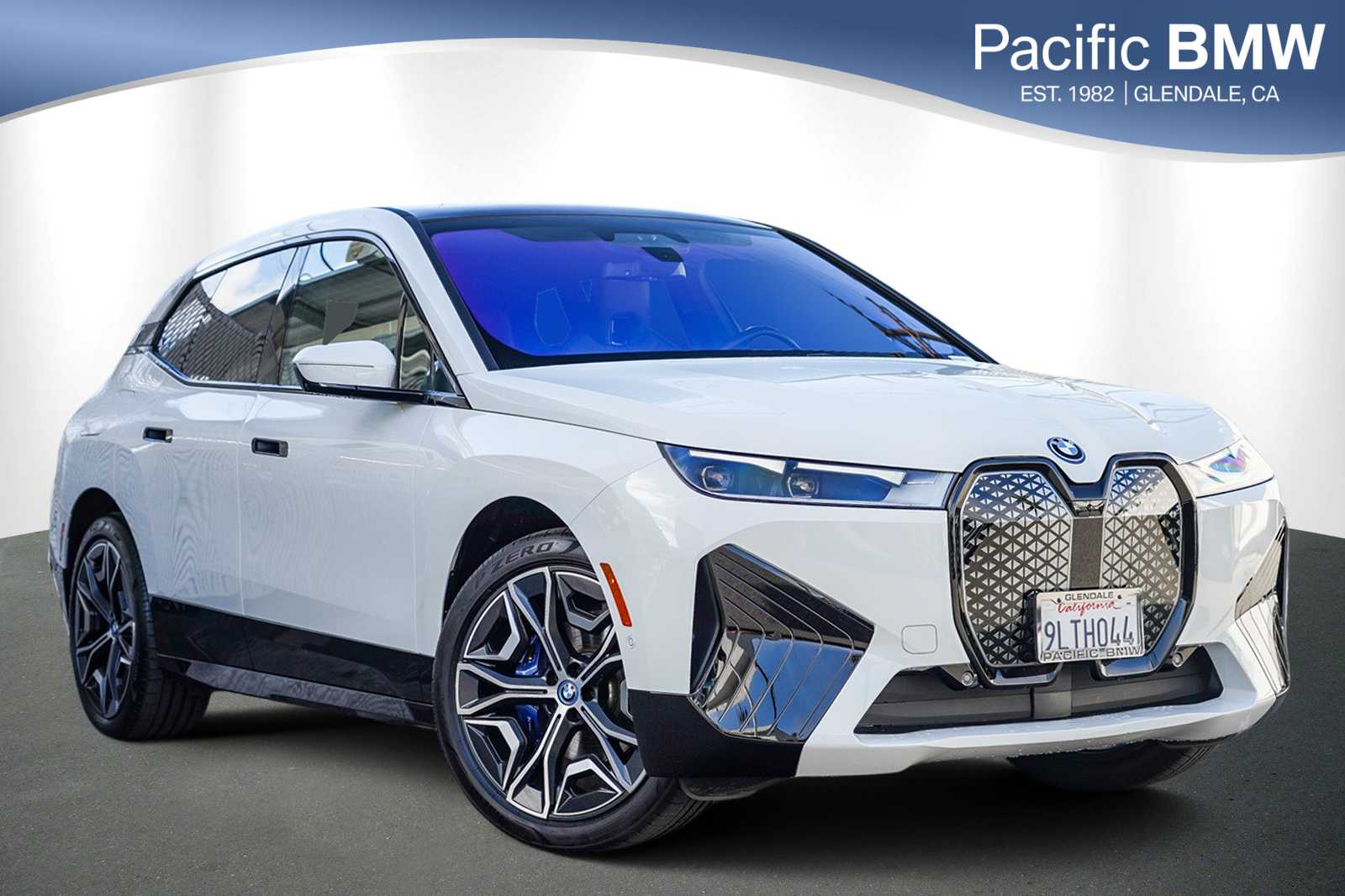 2025 BMW iX 50's photo