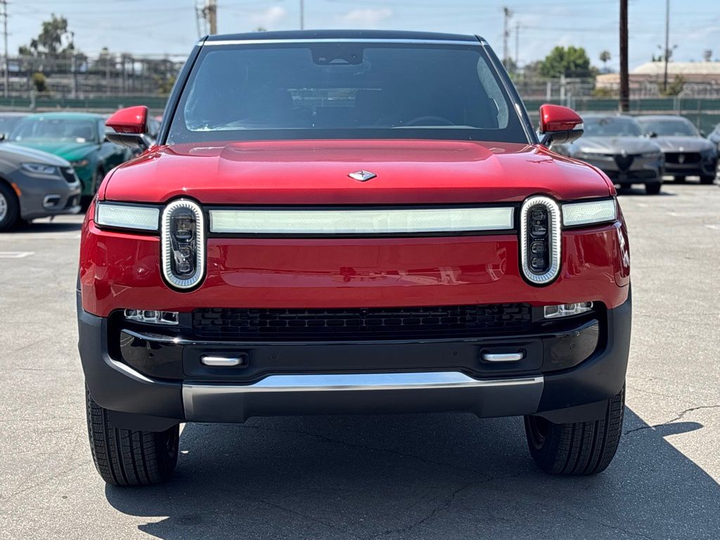 2024 Rivian R1S Adventure photo 7