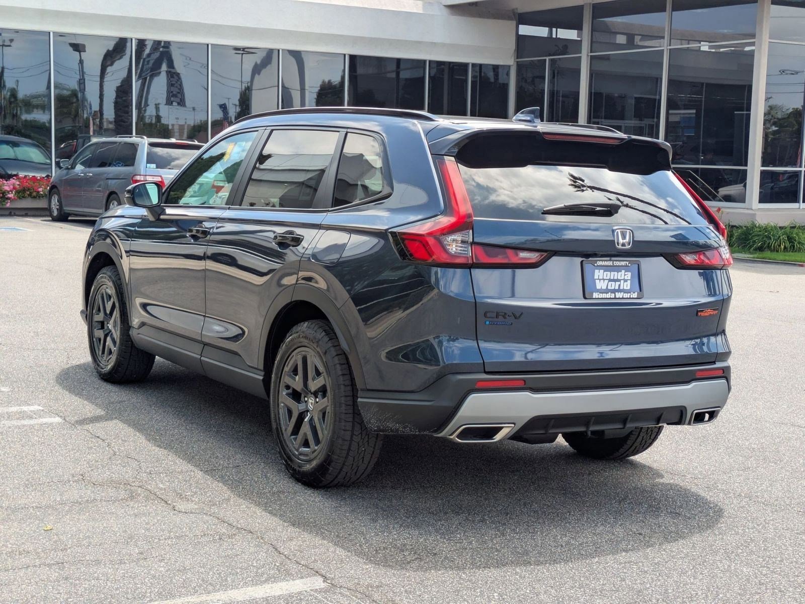 2026 Honda CR-V Hybrid photo 2