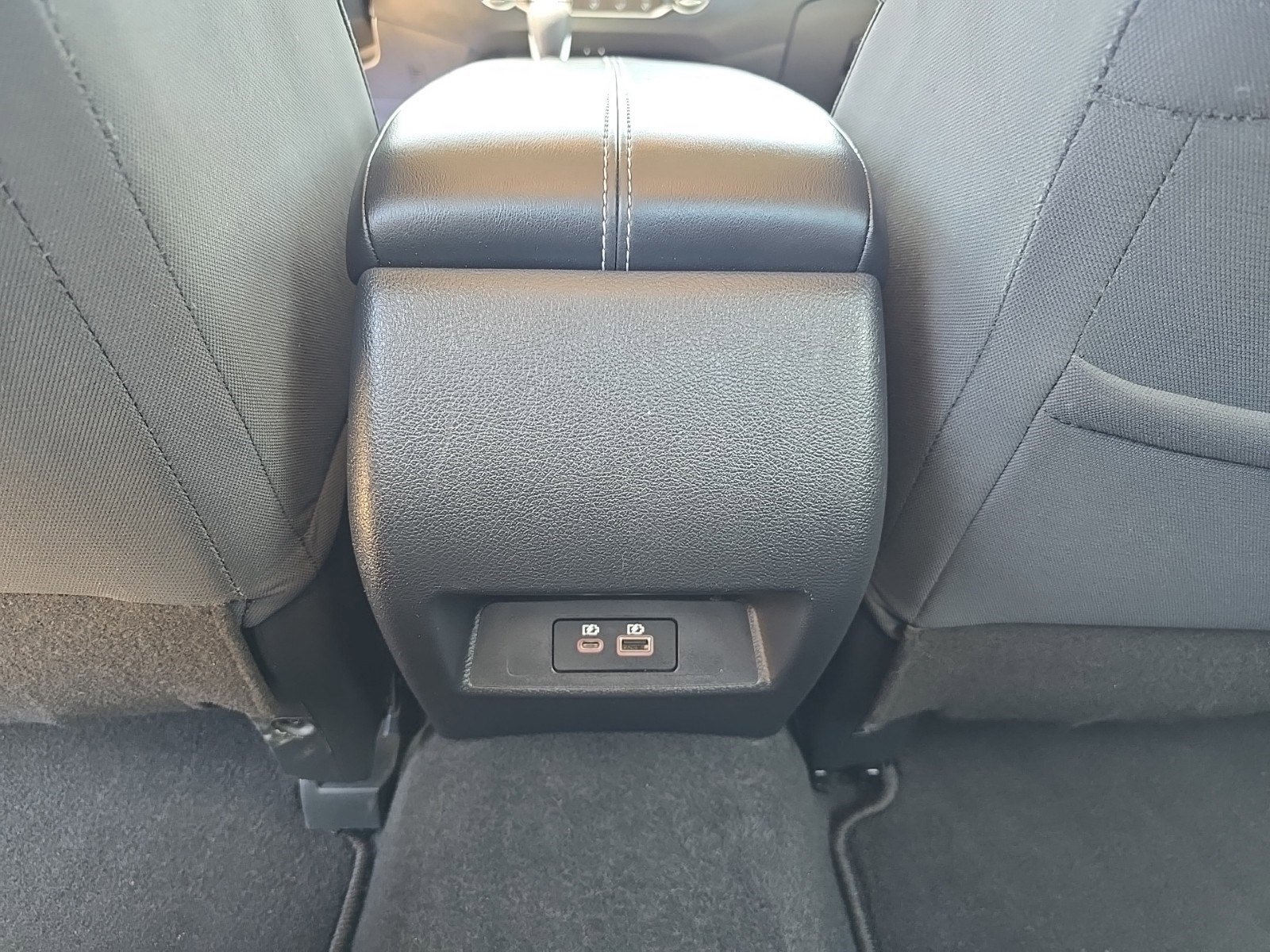 PreOwned 2022 Nissan Altima 2.5 SV 4dr Car in Jefferson City 