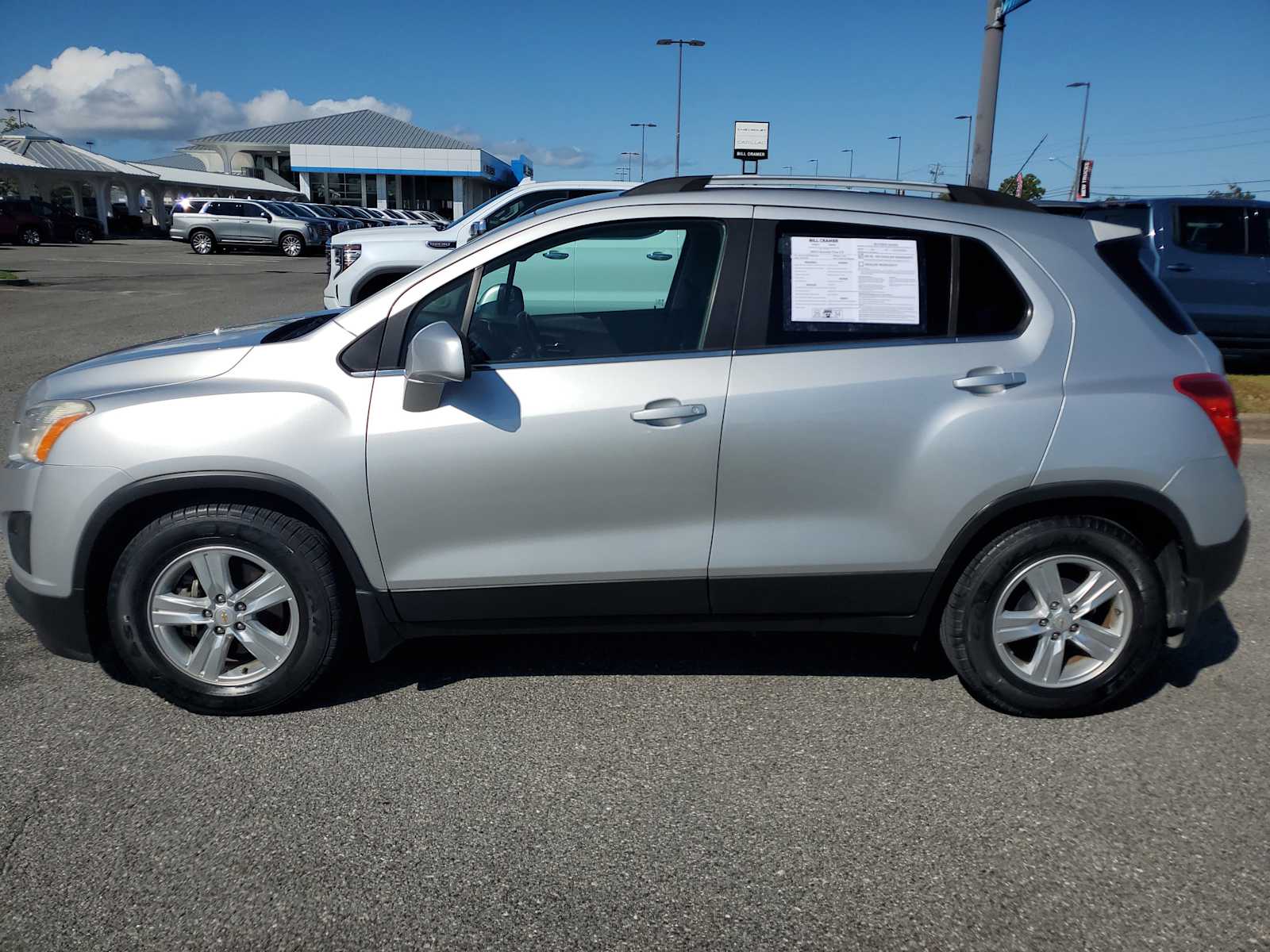 2015 Chevrolet Trax photo 2