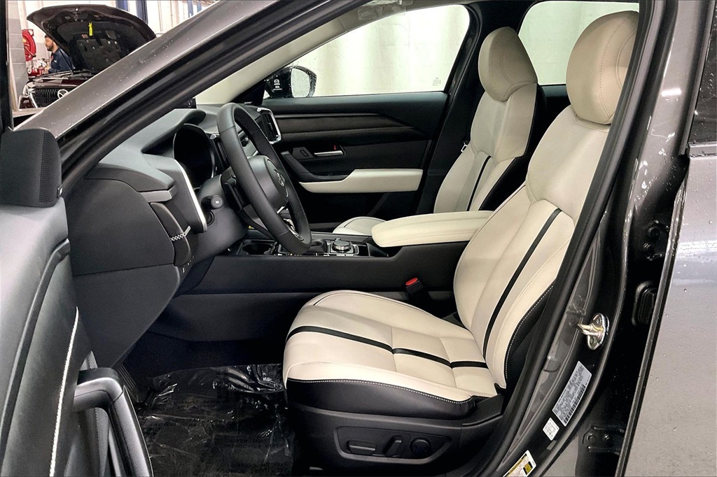 2026 MAZDA CX-50 - Image 8