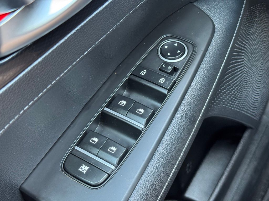 2023 Kia Forte GT-Line photo 24