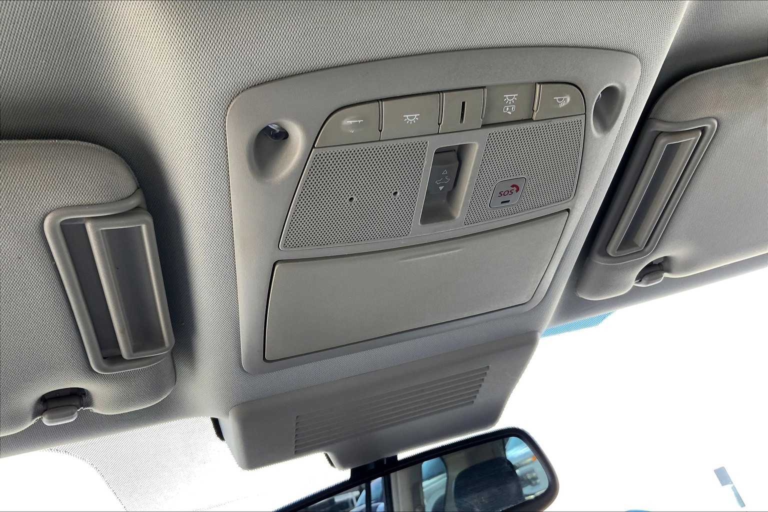 2020 Nissan Armada SL photo 30
