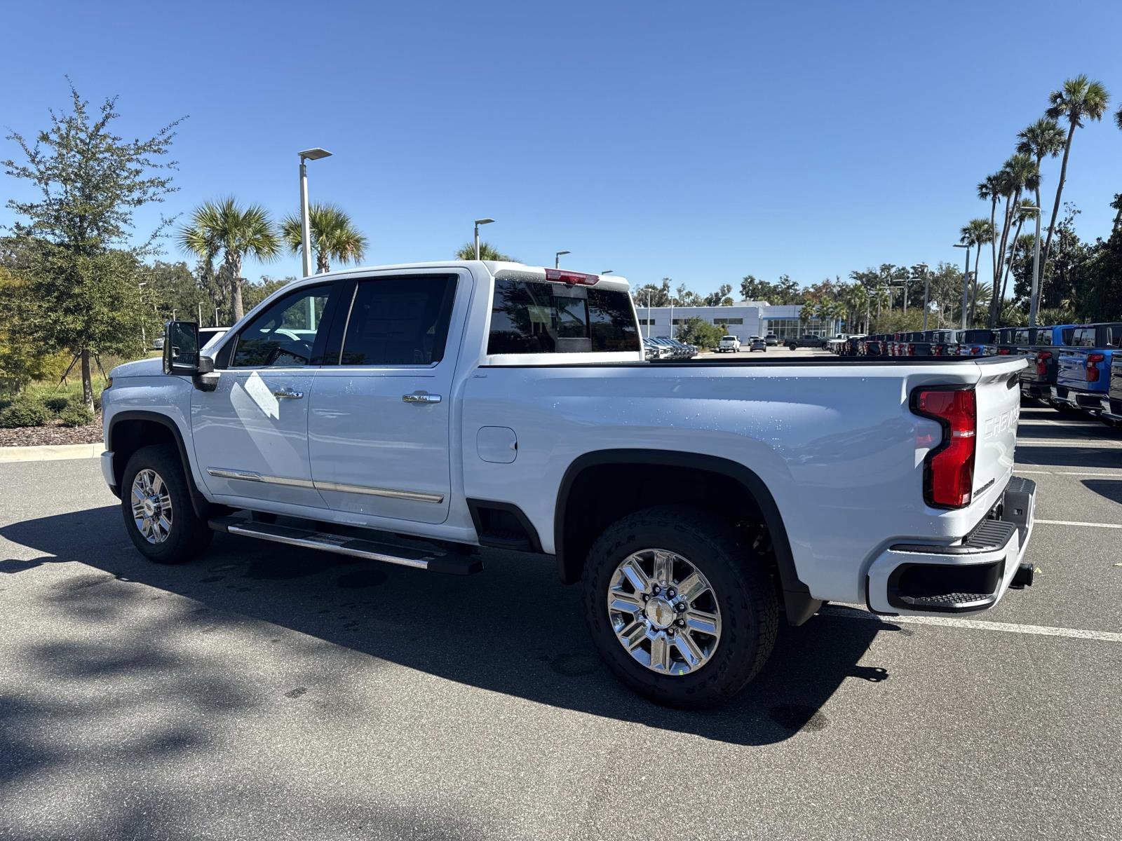 2026 Chevrolet Silverado High Country photo 2