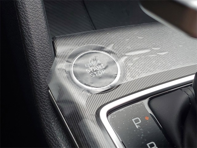 2026 Kia Sportage SX photo 27