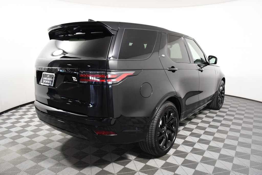 2025 Land Rover Discovery SE photo 4