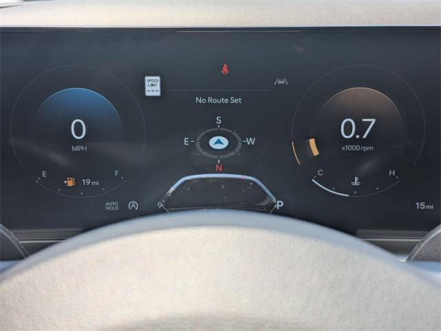 New 2025 Gray Hyundai SEL Convenience FWD image 6
