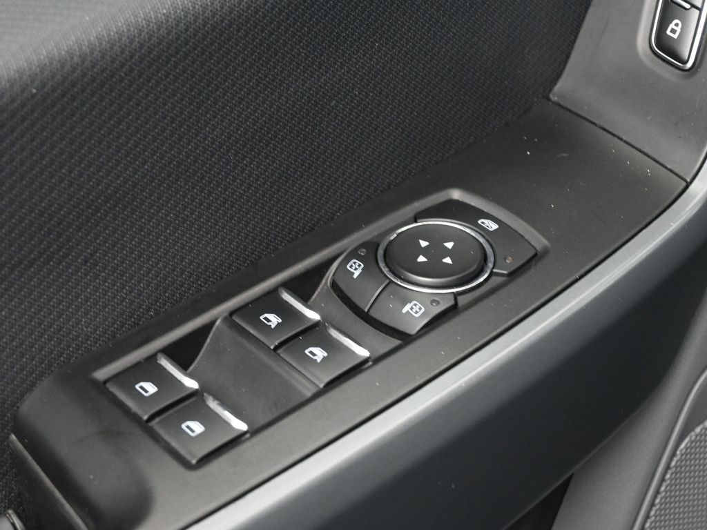 2023 Ford F-150 XLT photo 15