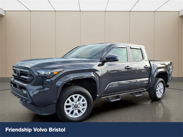 2024 Toyota Tacoma SR5's photo
