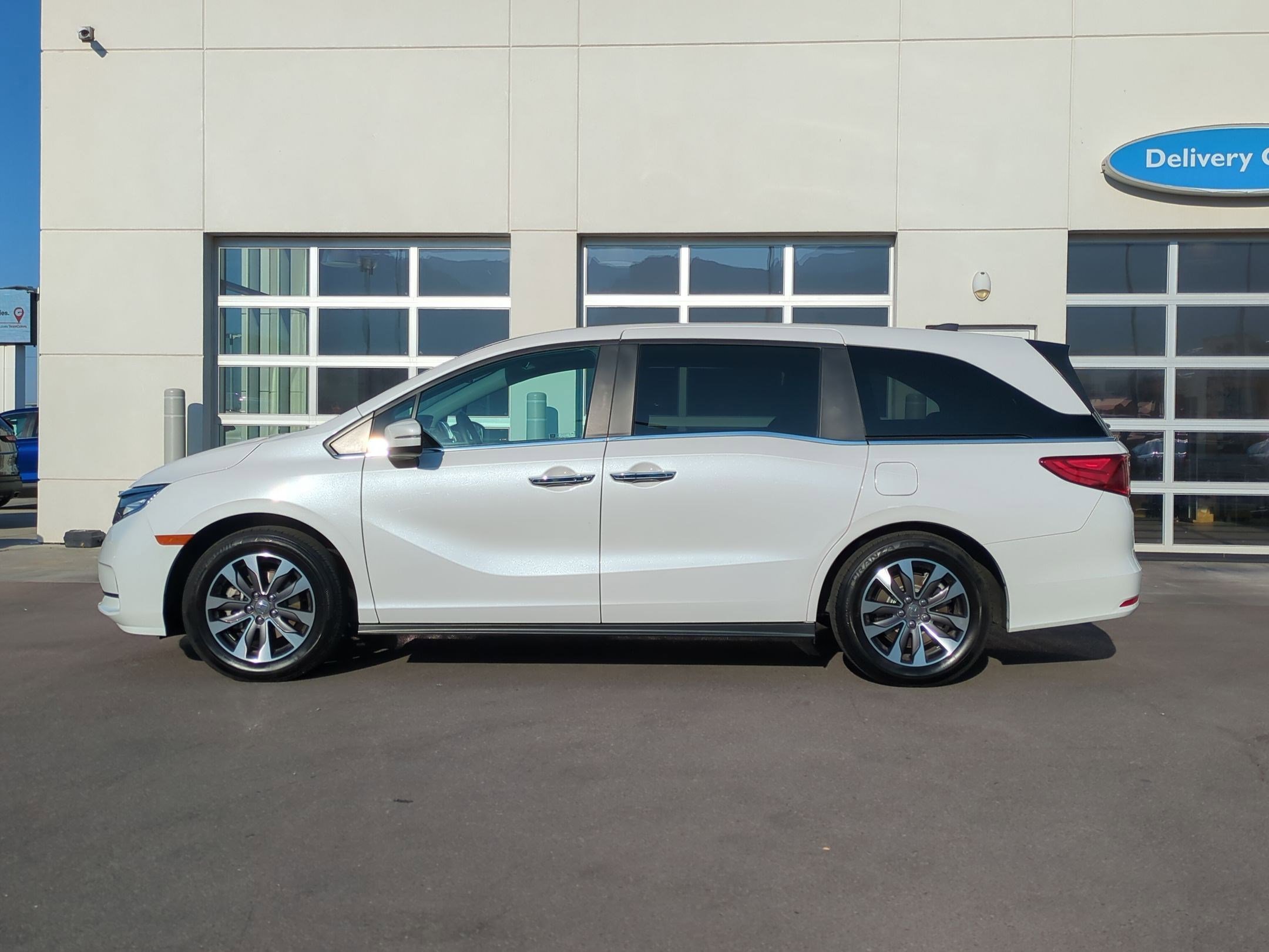 2024 Honda Odyssey EX-L photo 6