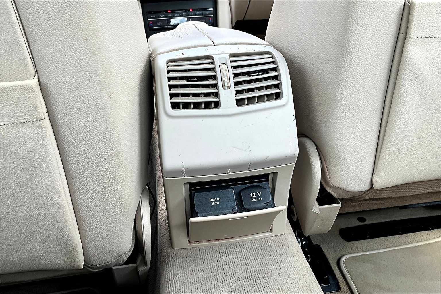 2016 Mercedes Benz E 350 photo 30