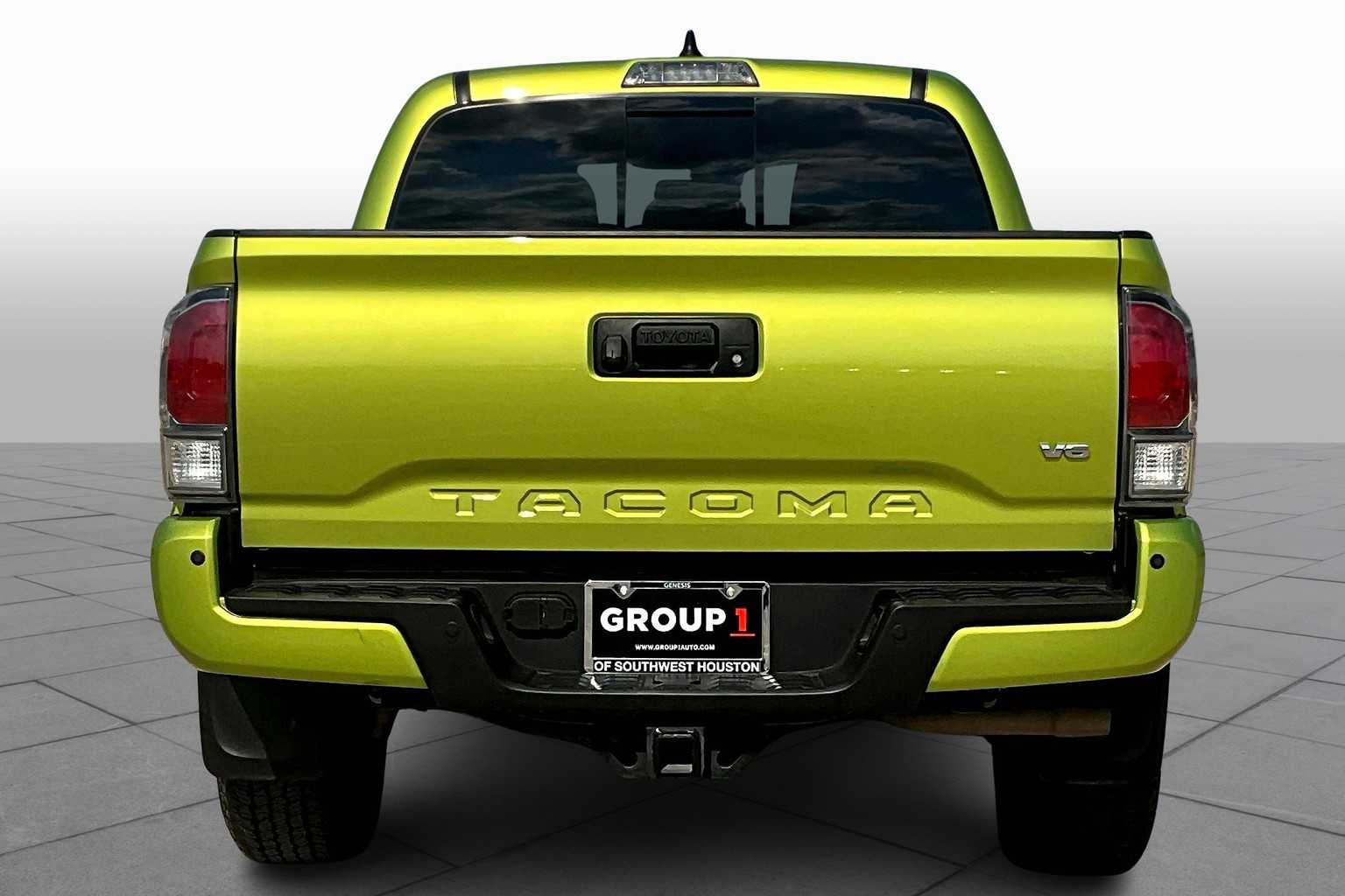 2023 Toyota Tacoma TRD 4x4 photo 4