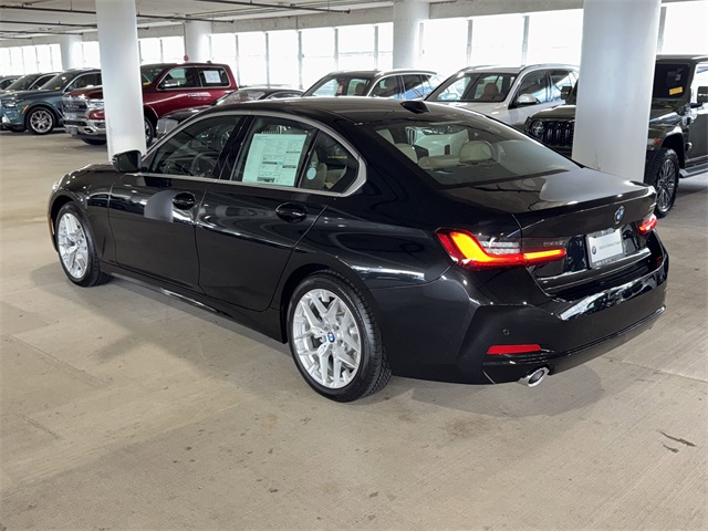 2025 Bmw 330i photo 2