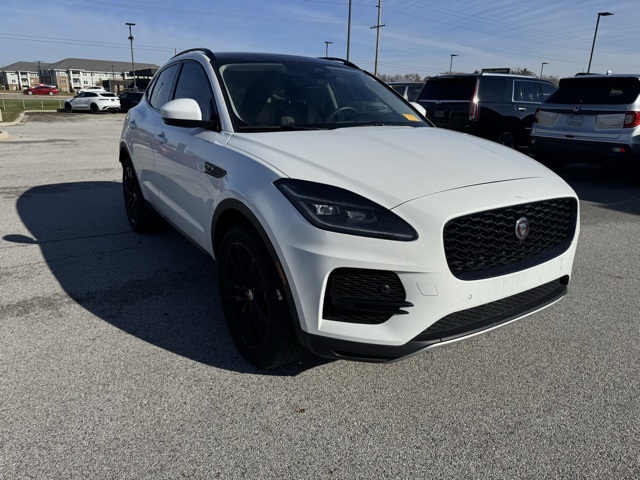 2023 Jaguar E-PACE P250 SE photo 3