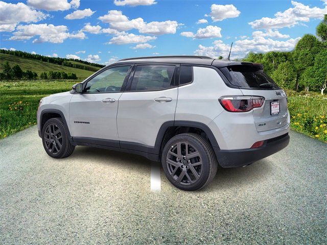 2026 Jeep Compass Limited Altitude photo 2