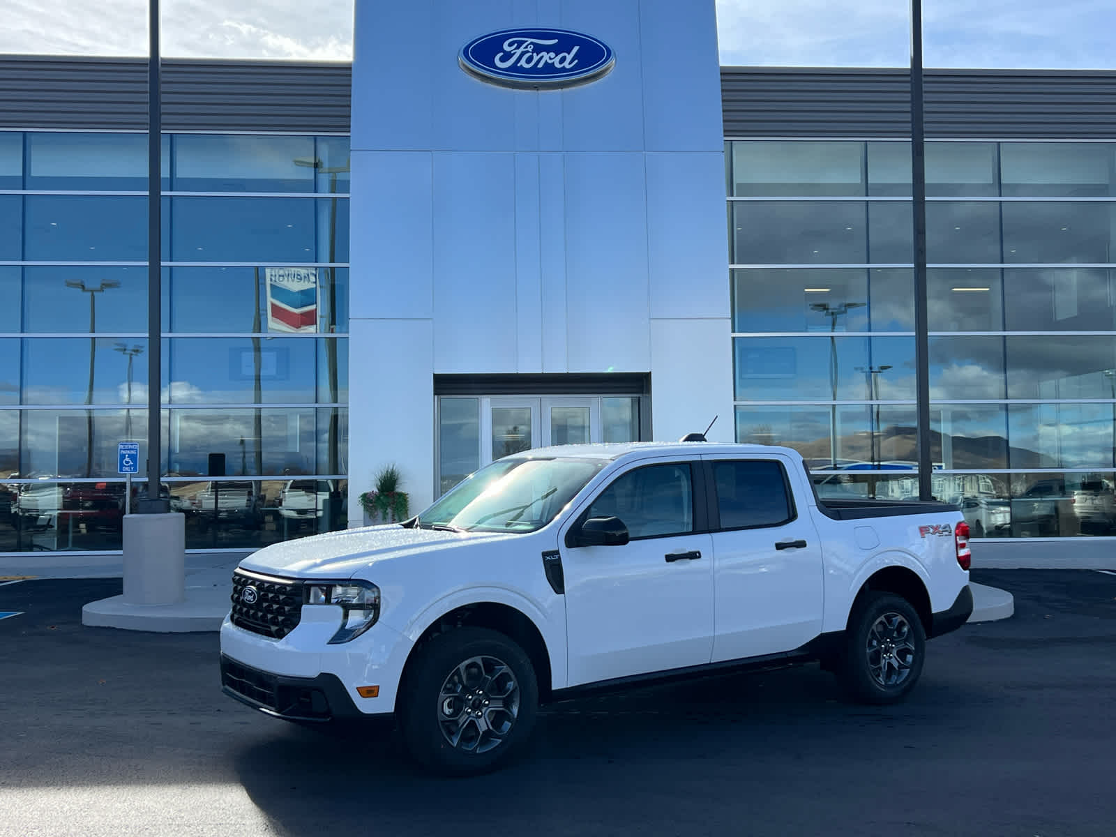 2025 Ford Maverick XLT's photo