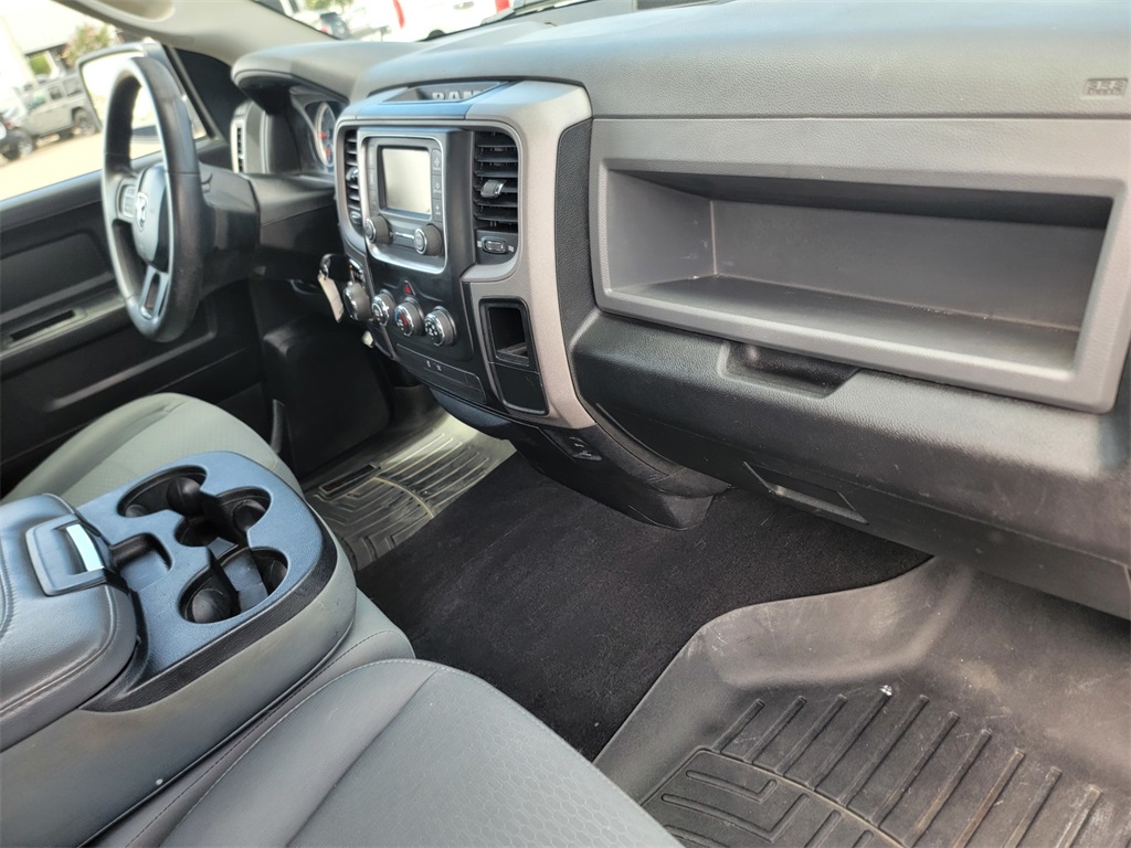 2016 Ram 1500 Express photo 22