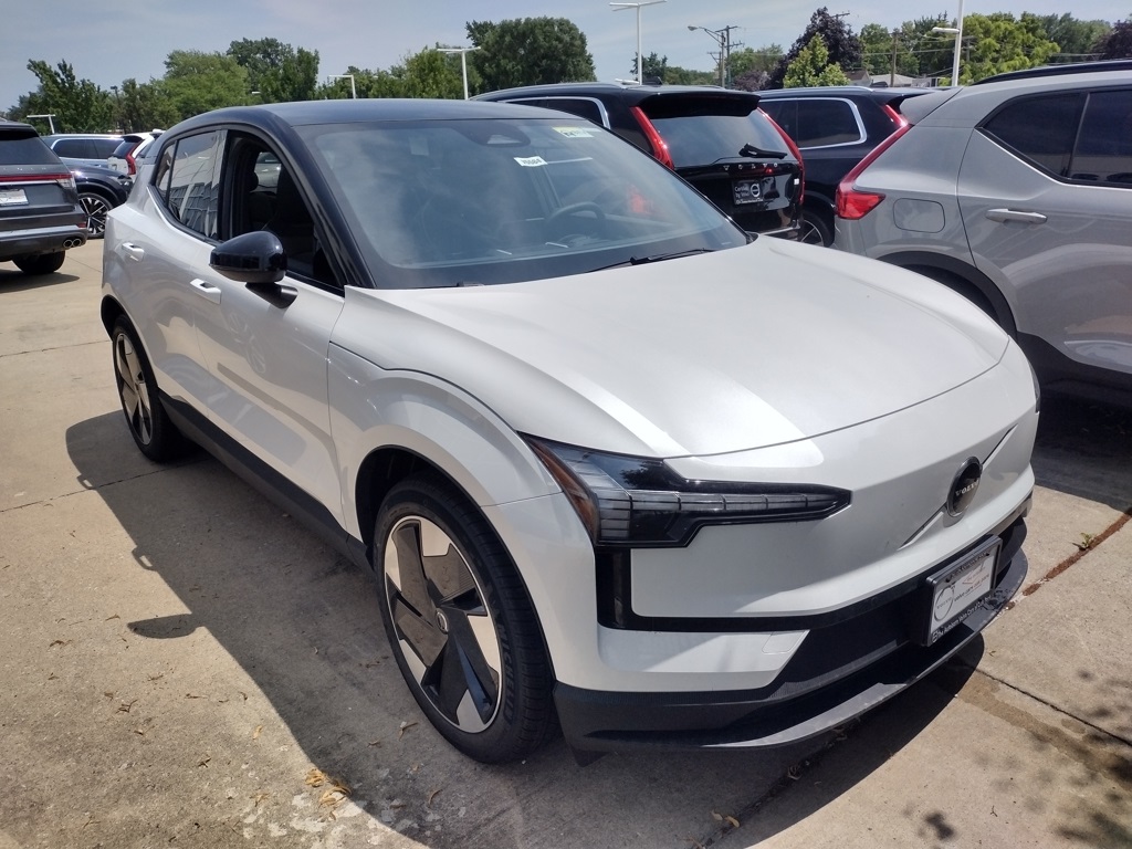 2025 VOLVO EX30 - Image 2