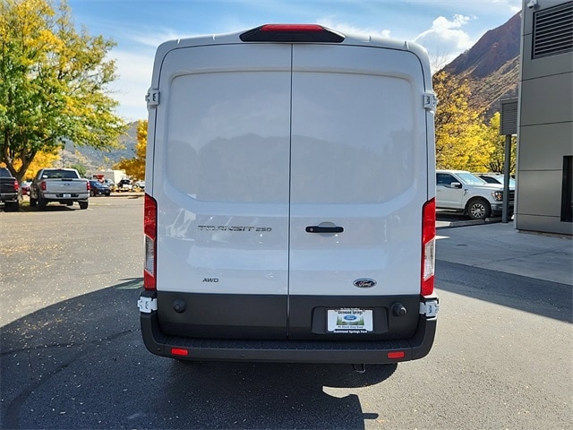 2024 Ford Transit Cargo Van photo 4