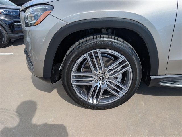 2020 Mercedes Benz GLS 450 4MATIC photo 2