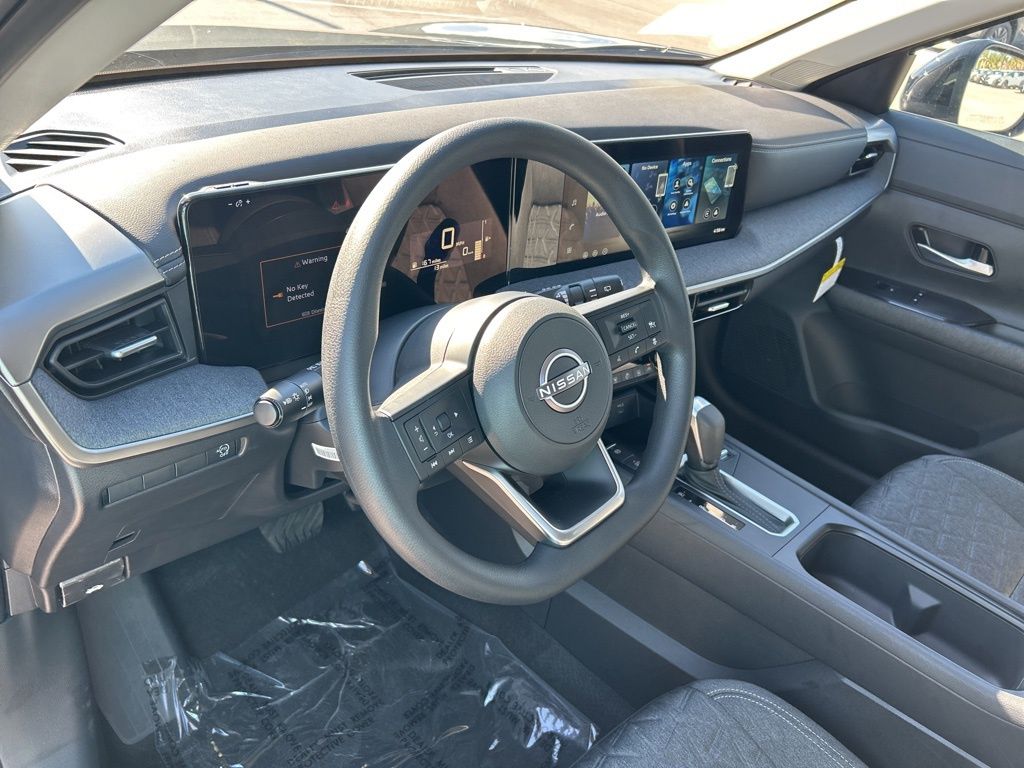 2026 Nissan Kicks SV photo 14